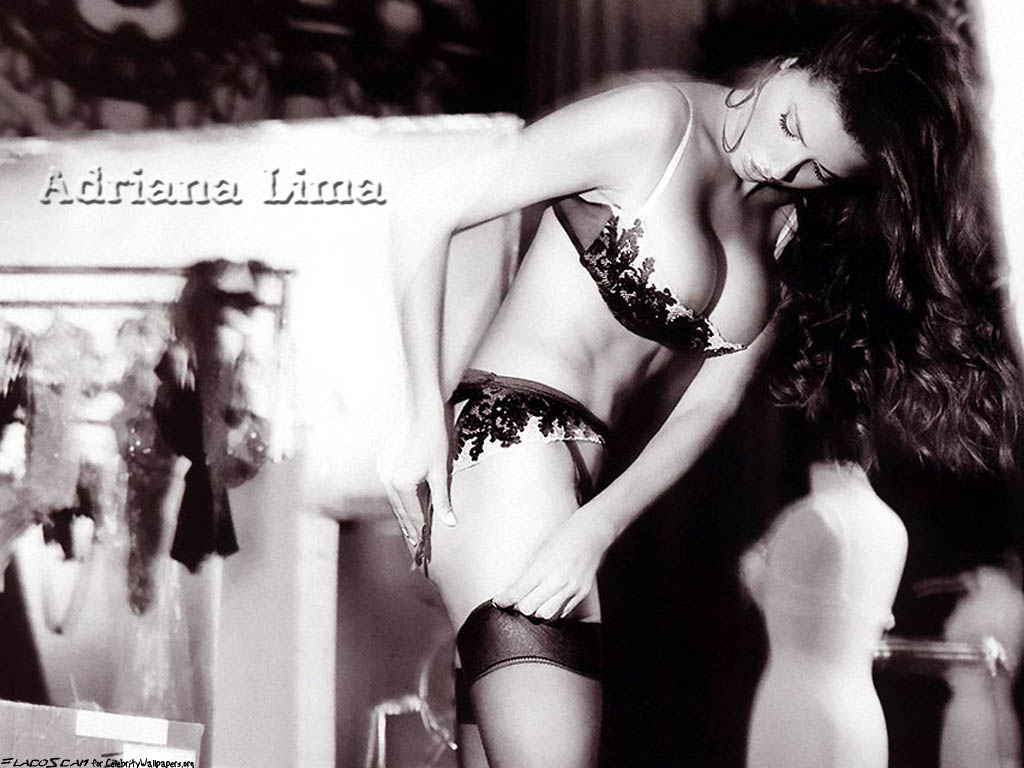 Adriana lima 55