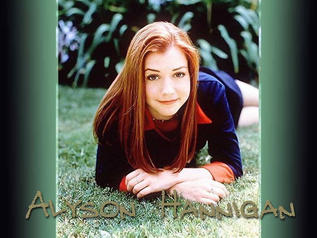 You are viewing the Alyson Hannigan wallpaper named 