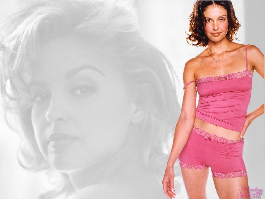 ashley judd hot