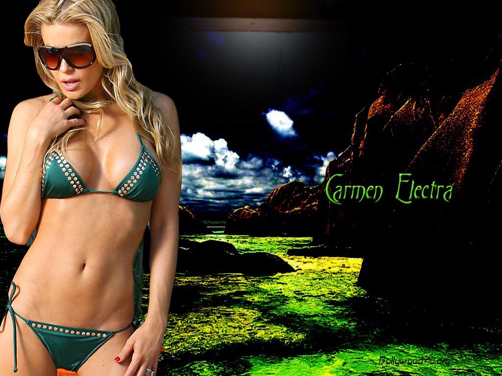 Carmen electra 142