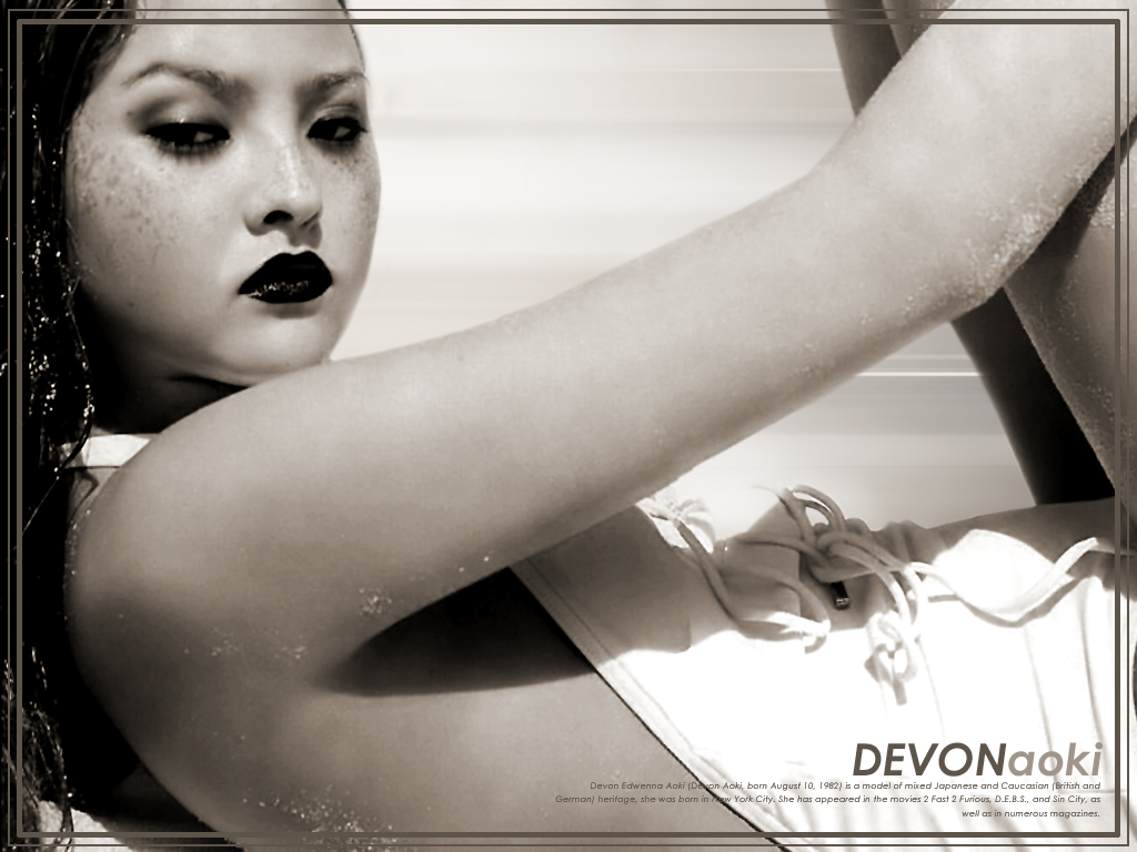 Devon+aoki+versace
