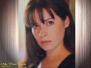 Holly marie combs 4