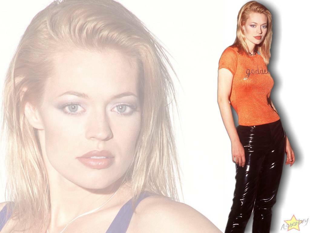 Jeri ryan 5