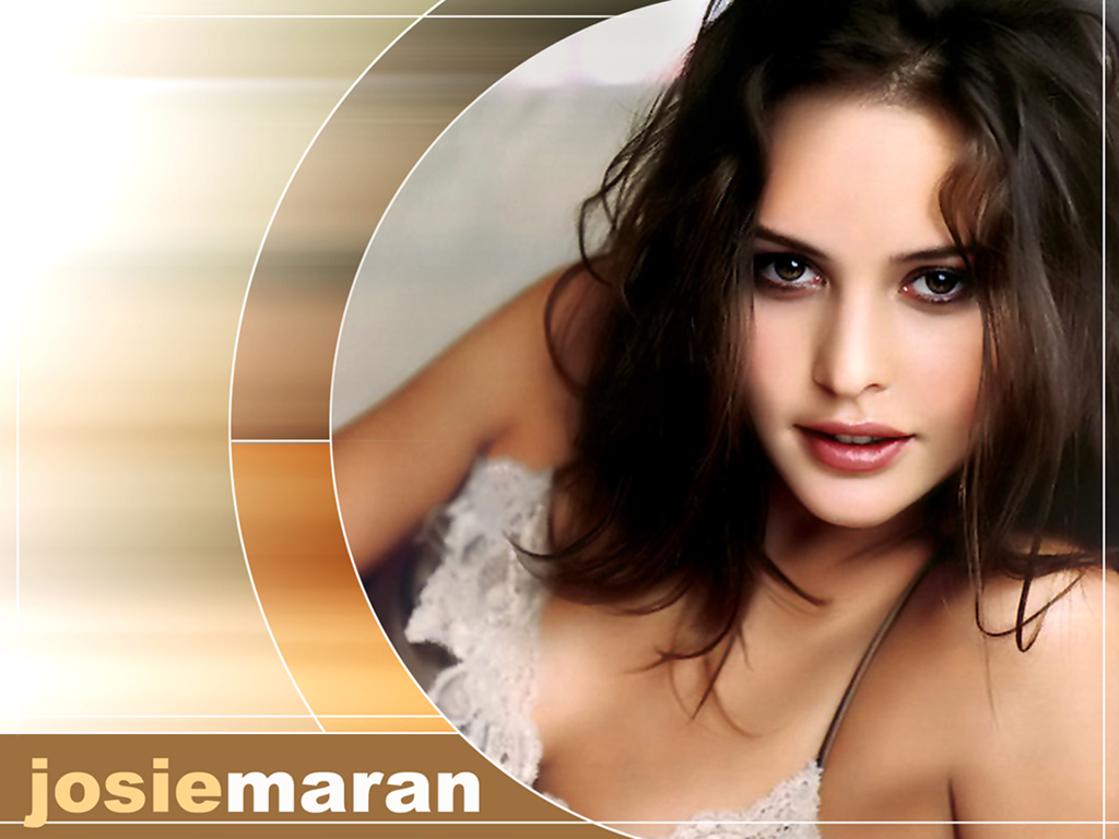 You are viewing the Josie Maran wallpaper named Josie maran 19.