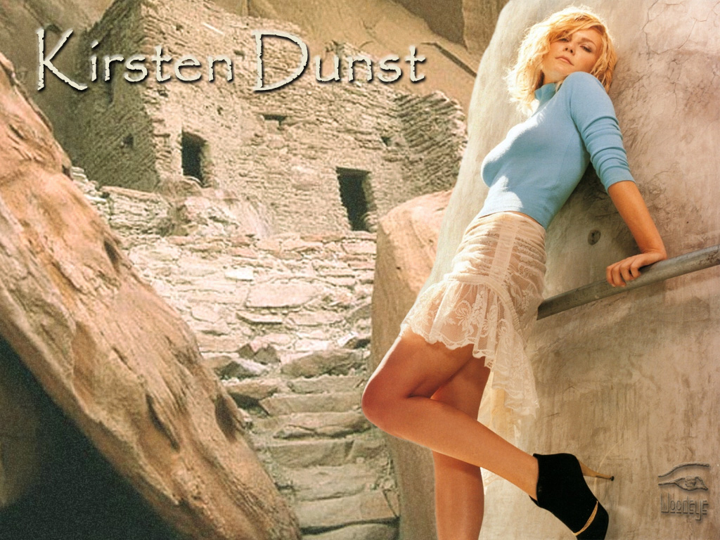 kirsten dunst hot wallpaper