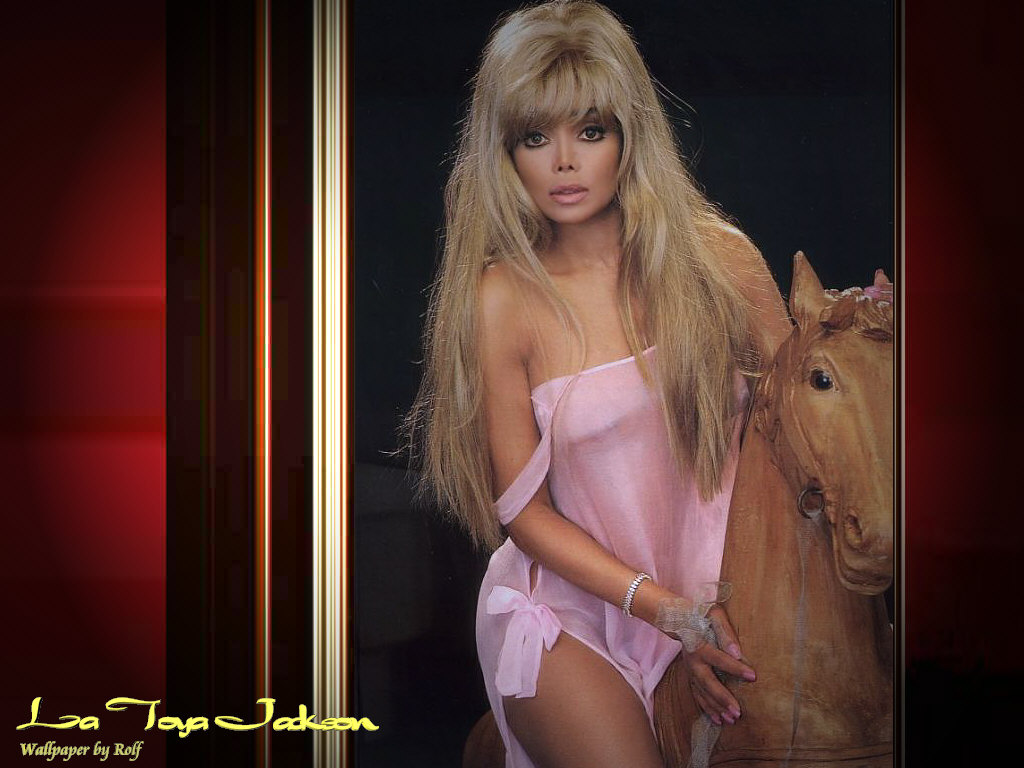 Download La Toya Jackson wallpa...