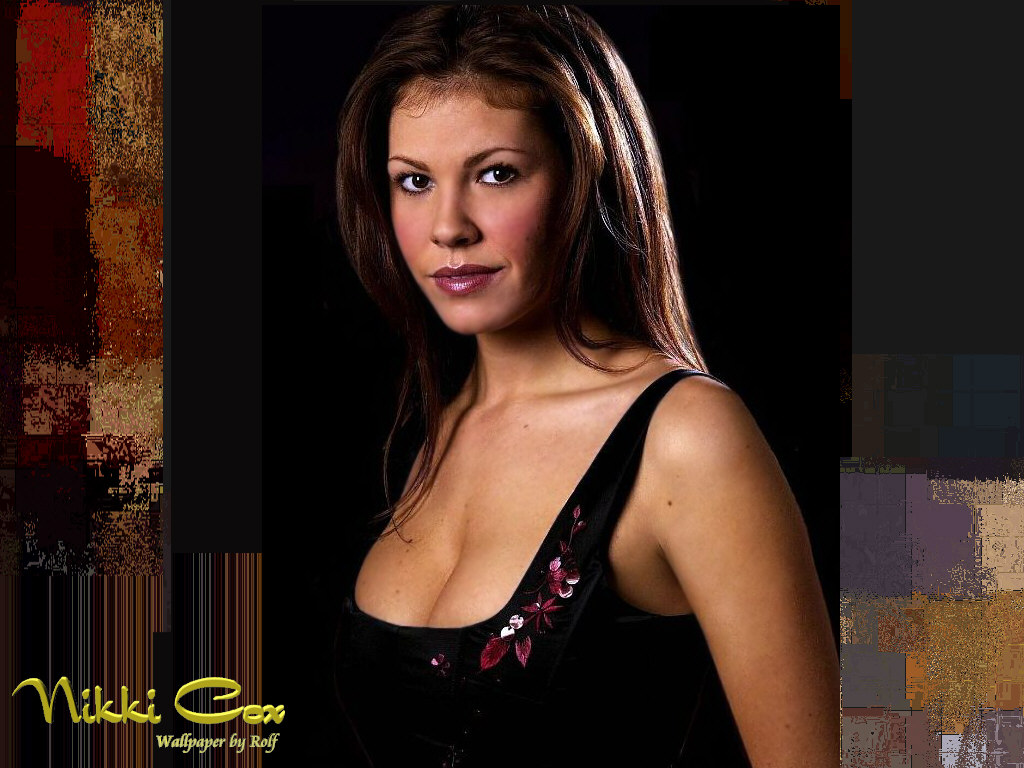 Nikki cox 1