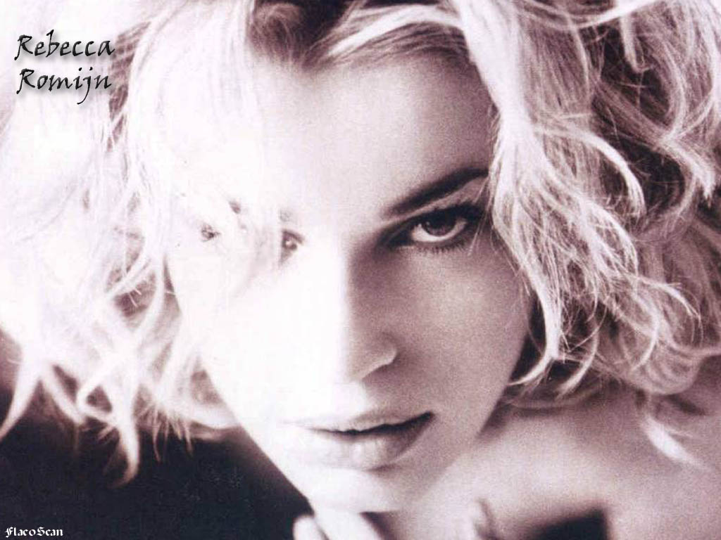 Rebecca romijn 9