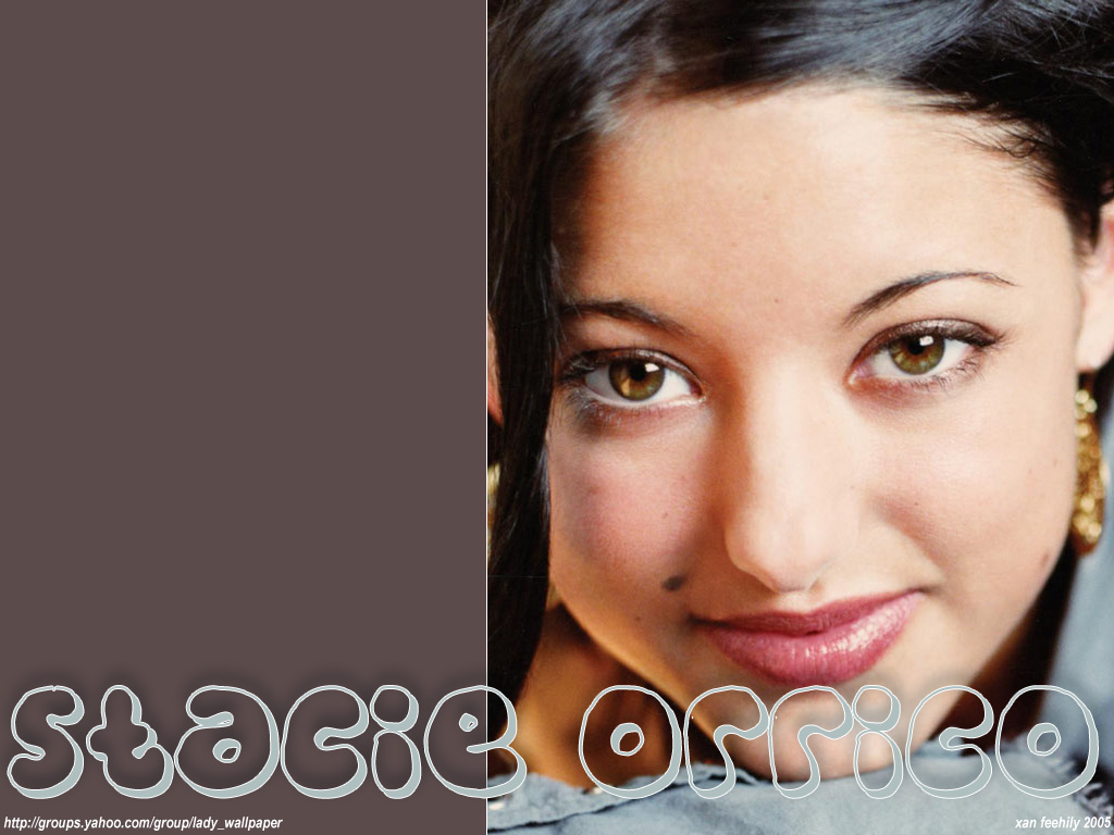 Stacie Orrico - Photo Set