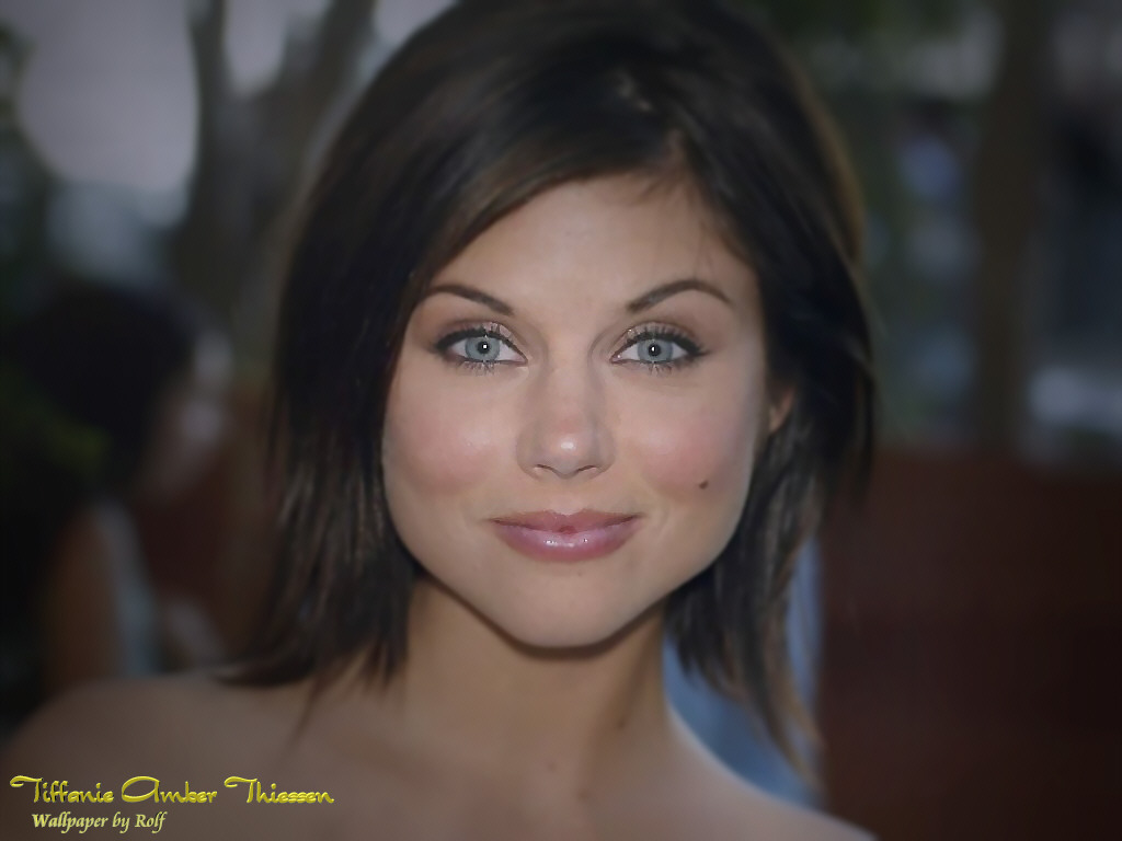 Tiffanie amber thiessen 1