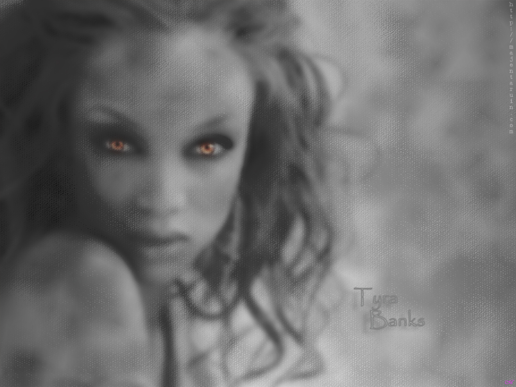 Tyra Banks - Wallpaper Actress