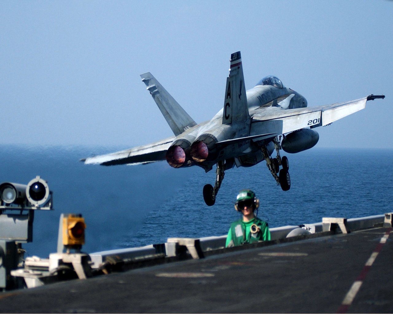 F 18 hornet 6