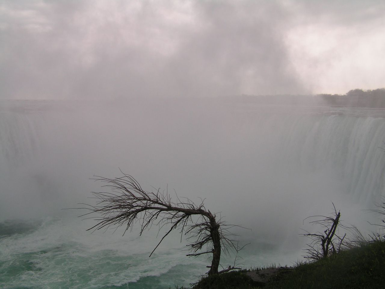You are viewing the Niagara Falls wallpaper named Niagara falls 1.